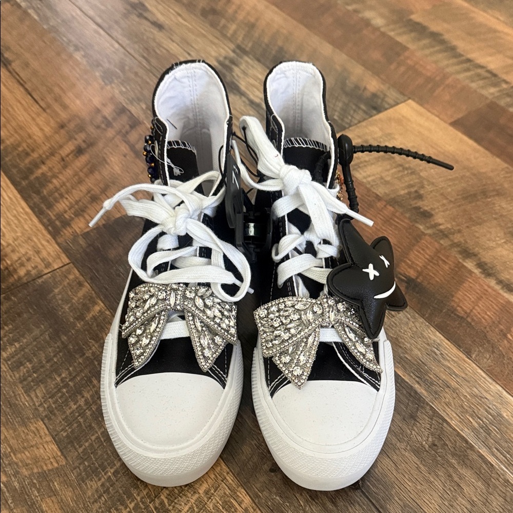Women's Black and White Sneakers with Rhinestone Bow